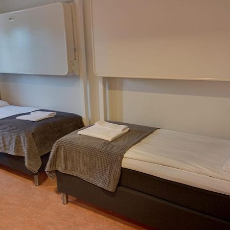 Hotel Tikkurila Vantaa Extérieur photo