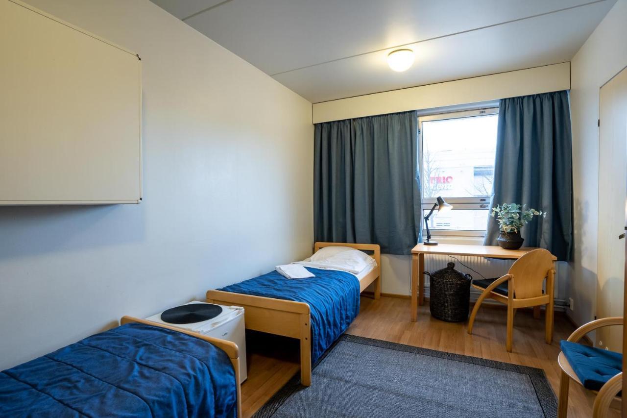 Hotel Tikkurila Vantaa Extérieur photo